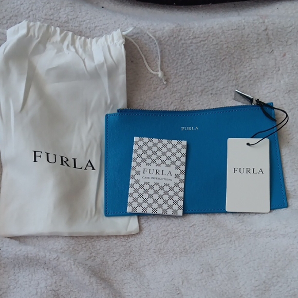 Furla Vibrant Babylon Leather Blue Pouch with Dust Bag Full Inclusion - Picture 1 of 8